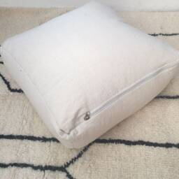Floor Cushion Cover - Kilim Moroccan Vintage Made From Handwoven + Insert Only - No Filling - thumbnail 3
