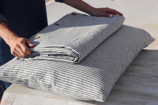 Striped Stonewashed Linen Duvet Cover - Soft Bedding With Coconut Buttons - image 1