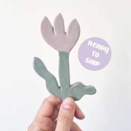 Ceramic Flower Wall Hanging, 3D Floral Art, Whimsical Boho Home Decor, Handmade Pottery Sculpture, Unique Nursery Clay Blossom