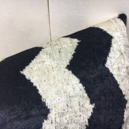 Velvet Ikat Pillow Cover, Handwoven Silk Accent - 16x24 - thumbnail 2