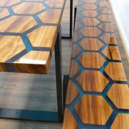 Hexagonal Rosewood Resin Bench, Blue Epoxy - 180cm - thumbnail 2