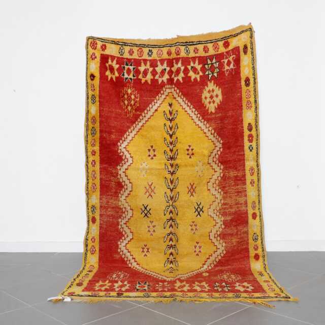 Vintage Moroccan Rug 9x5 Ft Handwoven Berber Wool Carpet, Tribal Design - image 1