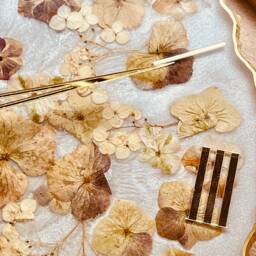 Clock, Wall Clock, Resin Art Grandfather Decoration, Art, Object, Gift, Flowers, Hydrangeas, Eucalyptus - thumbnail 4