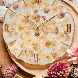 Clock, Wall Clock, Resin Art Grandfather Decoration, Art, Object, Gift, Flowers, Hydrangeas, Eucalyptus - thumbnail 2