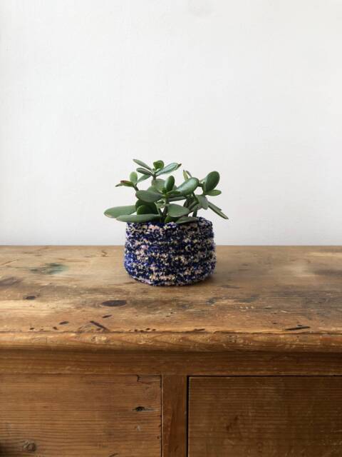 Speckled Tufted Plant Pot - Indigo Sand Pink - Extra Small Size - image 1