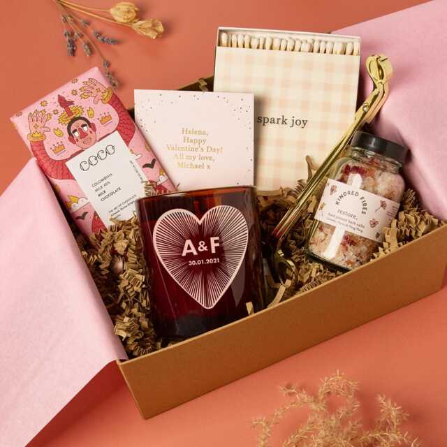 Valentine's Gift Hamper With Personalised Initials Heart Candle For Wife Girlfriend - image 1