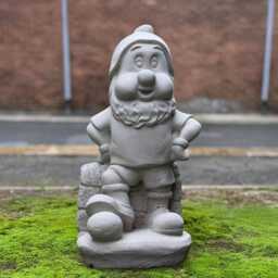 Concrete Sports Gnome Sculpture Stone Football Statue Funny Garden Decoration Handmade Figurine Outdoor Yard Ornament Cement Art - thumbnail 2