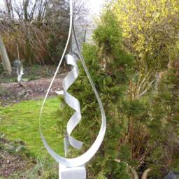 New Modern Abstract Aluminium Sculpture Drop - thumbnail 3