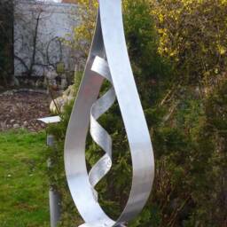 New Modern Abstract Aluminium Sculpture Drop - thumbnail 2