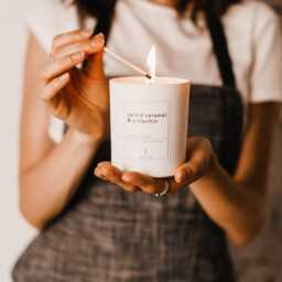 Salted Caramel & Pistachio Soy Candle Vegan Vanilla Sweet Dessert For Birthday Thank You Gift Christmas Her - thumbnail 3