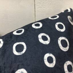 Handwoven Silk Ikat Pillow Cover, Decorative Lumbar Cushion - 12x20 - thumbnail 3