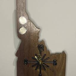 Idaho Handmade State Quarter Clock With Inlaid Quarters. Choice Of Wood. Customizable - thumbnail 3