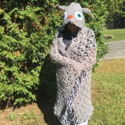 Owl Hooded Blanket, Animal Hooded Blanket/ Banket With A Hood/ Crochet Blanket/ Poncho Blanket/Wearable Shawl - thumbnail 2