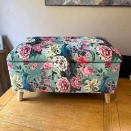 Upholstered Footstool Storage Ottoman, Floral Velvet With Wooden Legs - thumbnail 2