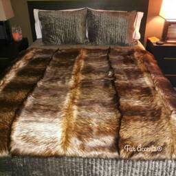 Luxury Faux Fur Throw Blanket - Golden Brown Wolf, Minky Lining
