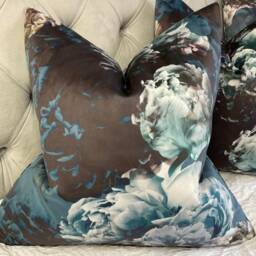 Premium Quality Vespertina Topaz - Floral Printed Velvet Cushion Pillow Cover Double Sided Ashley Wilde Fabric Dark Blue Design - thumbnail 3