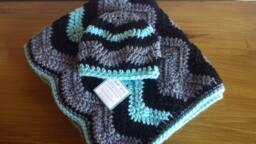 Baby Chevron Blanket & Beanie Gift Set Travel Size