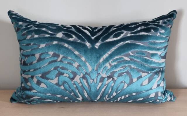 Christian Lacroix Designers Guild Soft Pantigre Turquoise Fabric & Omega Velvet Cushion Cover 35x55cm - image 1