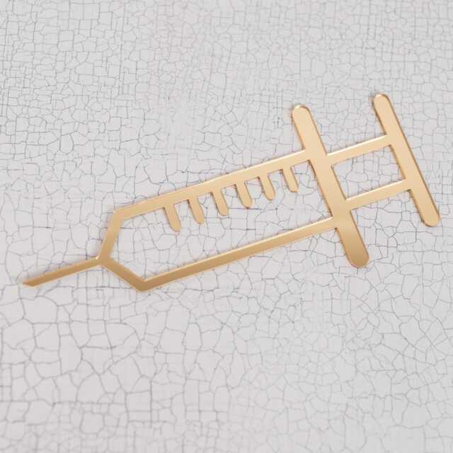 Syringe Lip Filler Wall Art, Botox Beauty Salon Decor, Acrylic Aesthetic Clinic Signage, Beautician Needle Signage - image 1