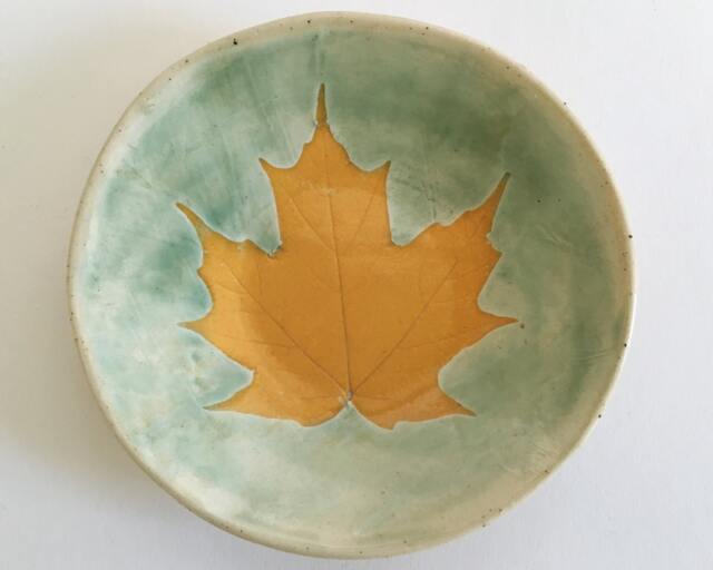 Handcrafted Maple Leaf Ceramic Dish Botanical Soap/Jewelry Plate - image 1