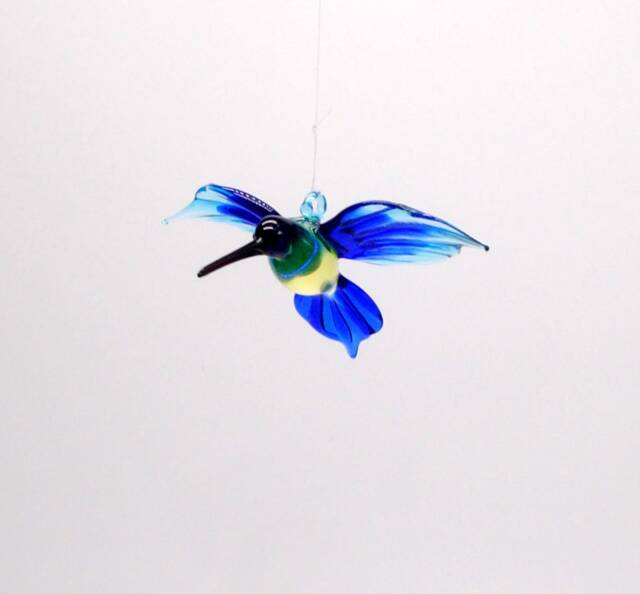 36-250 Hummingbird Tina - image 1