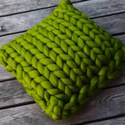 Knit Decorative Pillow, Chunky Yarn Knitted Organic Wool Home Decor - thumbnail 2