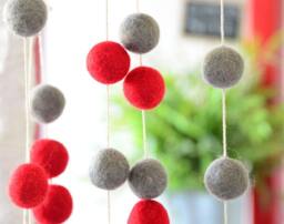 Red Garland. Christmas Decor. 50 Felt Balls 3 Metres.felt Ball Garland.red Wedding Decor Party Decor.valentine's Grey - thumbnail 2