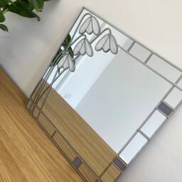 Rennie Mackintosh Style Stained Glass Effect Mirror Handmade Gift Wall Catfish Glass Art Nouveau Snowdrops 30x30cms - thumbnail 3