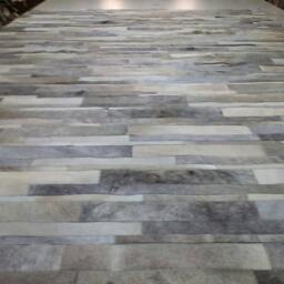Cowhide Patchwork Rug Raw Leather Argentina - Free Shipping Model Cordoba Mix Of Grey, Whites & Cream 5' X 7' Cowhide Handmade - thumbnail 3