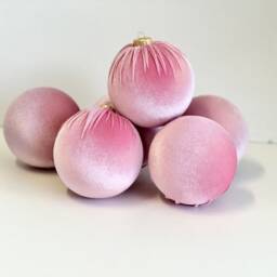 Handmade Pale Pink Velvet Christmas Ornaments - Set Of 12 - thumbnail 4