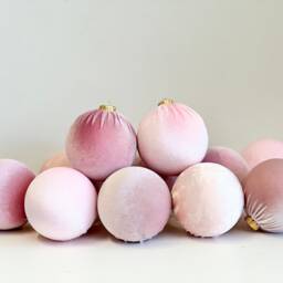 Handmade Pale Pink Velvet Christmas Ornaments - Set Of 12 - thumbnail 2