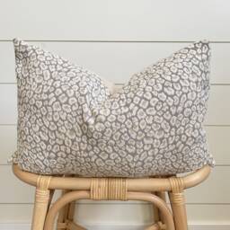 Adele -- Neutral Leopard Pillow Cover ??? Throw Accent Ivory & Gray - thumbnail 3