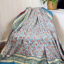 Pure Soft Cotton Indian Floral Dohar Reversible Bed/Sofa Throw Summer Quilted King Size Handprint White Blue Red - thumbnail 4