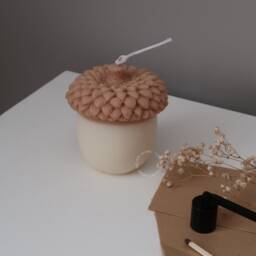 Large Acorn Soy Candle Autumn Scented, Custom Candle - thumbnail 2