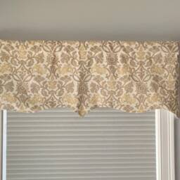 Custom Beige Window Valance, Scalloped Cotton Fabric, 52 X 16 Inches - thumbnail 3