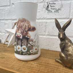 Glass Vase Highland Cow Baby Coo Daisies Daisy Flowers Fence Cute Autumn Fall All Year Round Decor Decoupaged Decorative Handmade - thumbnail 2