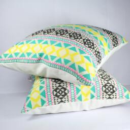 Geometric Jacquard Pillow Cover, Colorful Throw Cushion, Housewarming Gift - thumbnail 3