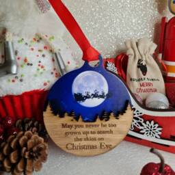 Christmas Bauble - Beautiful Gift For All Ages Xmas Present Tree Decoration Decor Home Office Work Friend Family - thumbnail 2