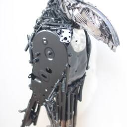 "Sculpture ""Toucan" - thumbnail 3
