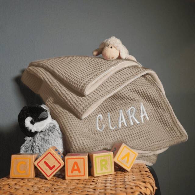 Baby Blanket With Name in Latte Macchiato/Sand White - 70 X 100 cm - image 1