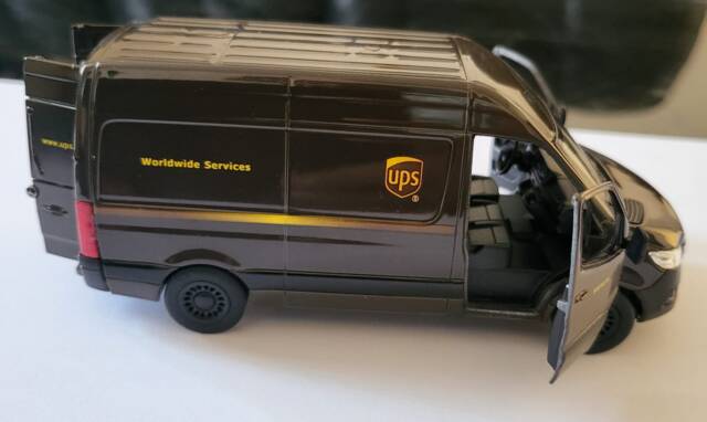 Get Ready To Race Kinsmart Ups Sprinter Van Diecast Toy - Gift Sleeve Included 148 Scale Excitement Vehicle Gift Sleeves - image 1