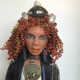Zodiac Lady Ebony Capricorn Dec. 23 - Jan. 20 - thumbnail 2