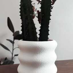 Fuzzy Wave Textured Plant Pot With Drainage - thumbnail 3