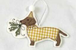 Dachshund Christmas Hat Decoration, Mistletoe, Sausage Dog, Ornament, Tree, Hanging Mustard Gingham, Dog Lover - thumbnail 2