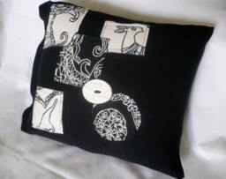 Black & White Cotton...decorative Throw Pillow...hand Made - thumbnail 1