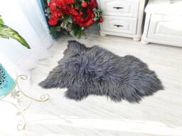 Real Sheepskin Rug Natural Wool Carpet, Housewarming Gift - 52''x31'' - thumbnail 1