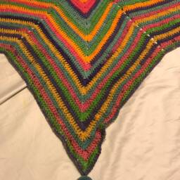 Bright Pompom Star Blanket - thumbnail 2