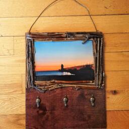 Photo Key Organizer, Lake Michigan Lighthouse Holder, Wood Branch Frame, Leash Hanger - thumbnail 4