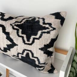 16x24 Ikat Velvet Pillow Cover, Handmade Cushion, Decorative Throw Pillow, Boho Cushion Turkish Home Decor - thumbnail 3