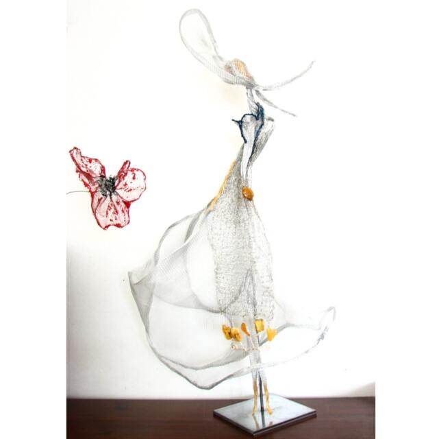 Art Deco Lady With Hat/Metal Mesh, Wire Crochet & Amber Sculpture Ooak - image 1